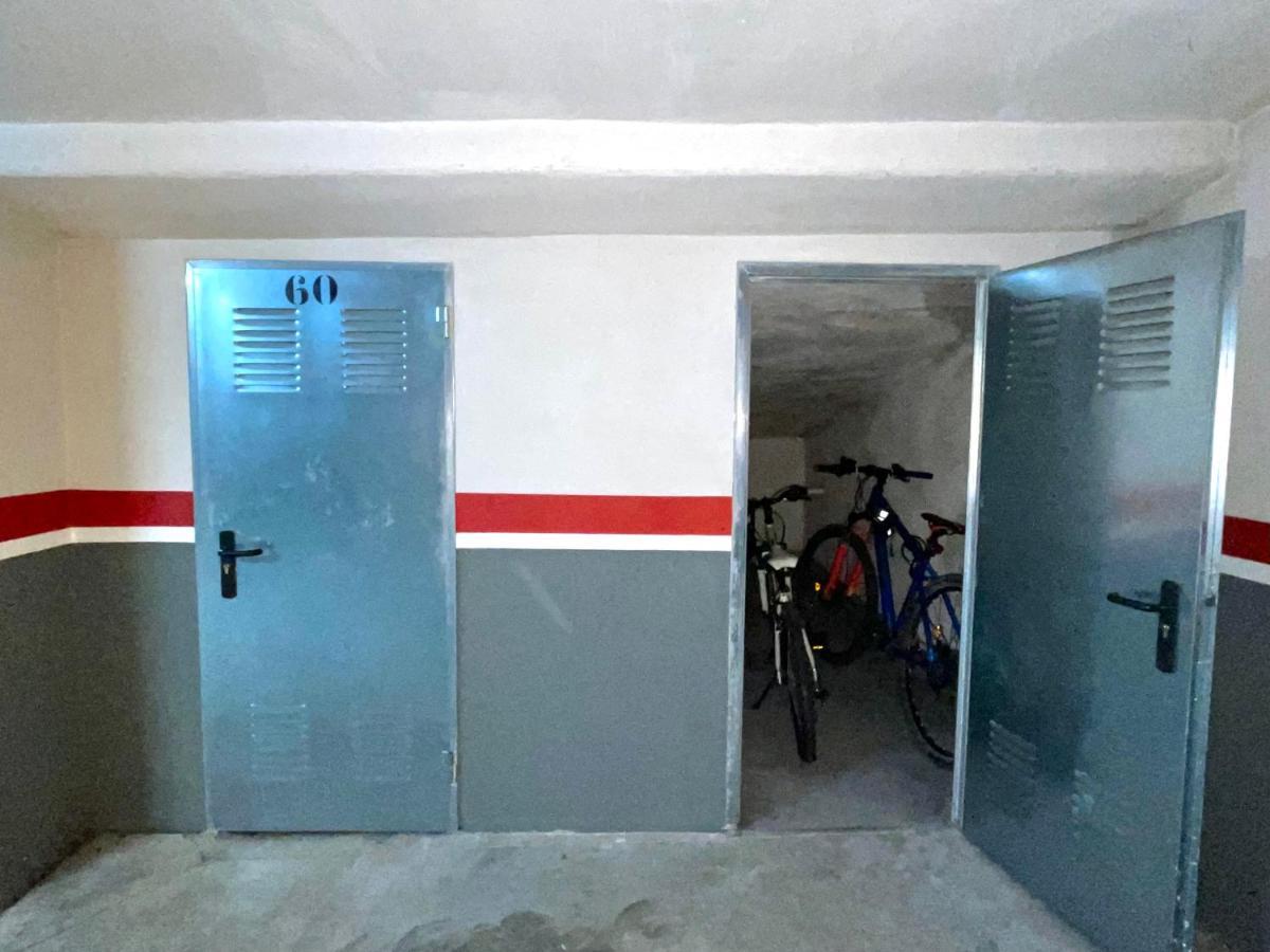 Estudio Centrico 1 Con Terraza Y Parking Privado Ourense Eksteriør bilde