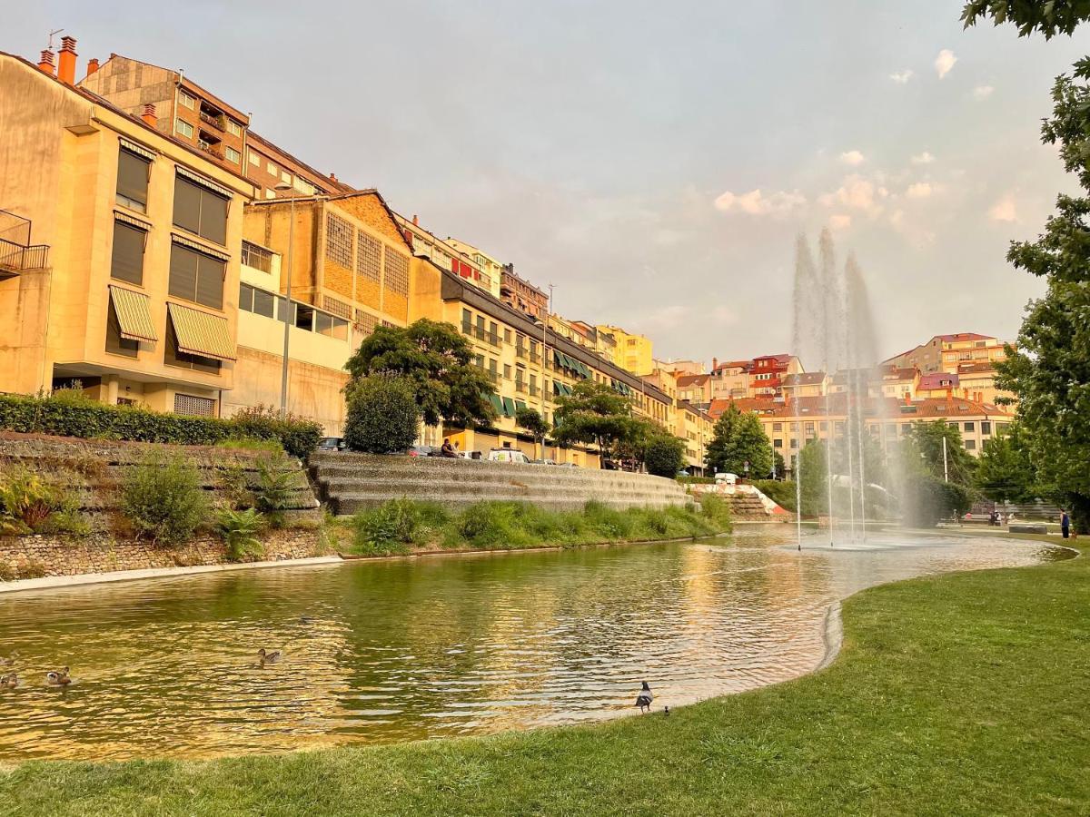 Estudio Centrico 1 Con Terraza Y Parking Privado Ourense Eksteriør bilde