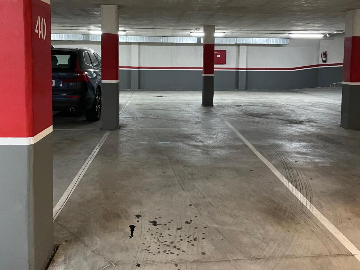 Estudio Centrico 1 Con Terraza Y Parking Privado Ourense Eksteriør bilde
